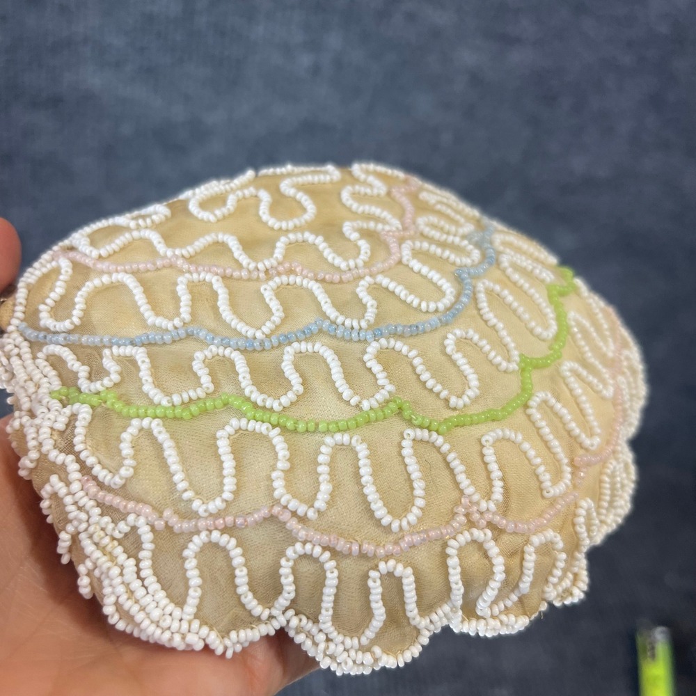 Vintage Handmade Beaded Micro Handbag Coin Champagne Pastel Scalloped Belgium‎ - Picture 5 of 13